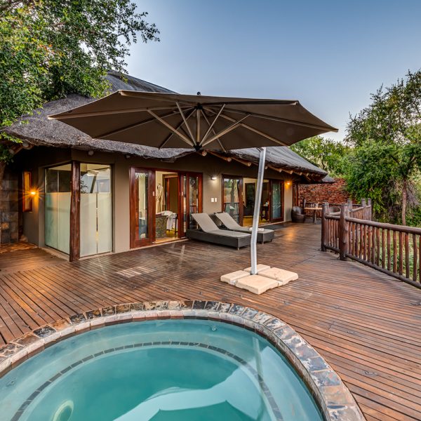 Etali Safari Lodge