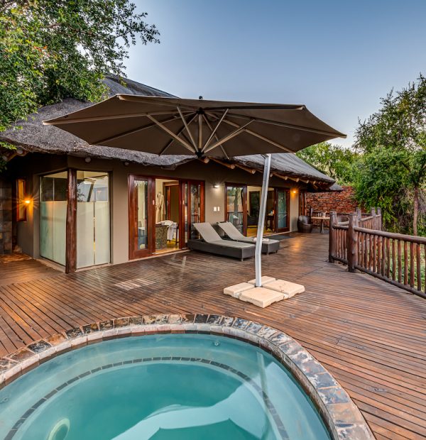 Etali Safari Lodge
